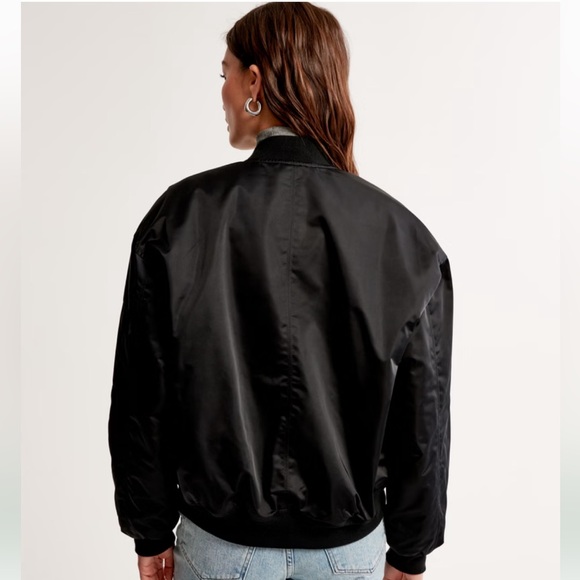 Abercrombie & Fitch Nylon Bomber Jacket - Sz L - BNWT - Picture 4 of 12